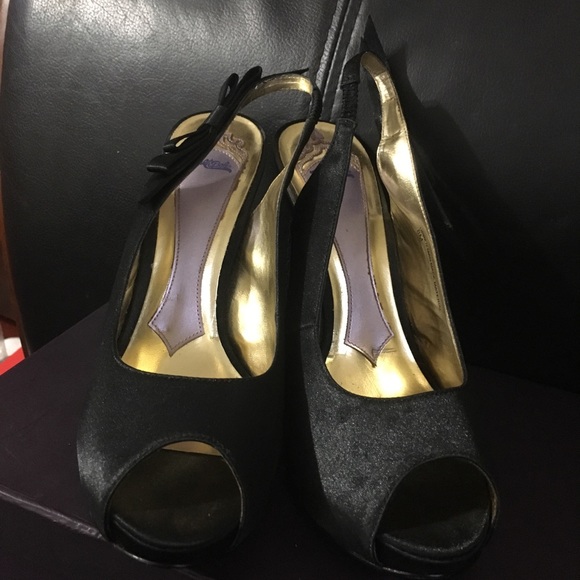 Hale Bob Satin Slingback Peep-toe Pumps - Picture 4 of 4
